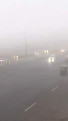 हर तरफ धुआं ही धुआं: दिल्ली में बिगड़ी हवा, AQI गंभीर स्तर पर पहुंचा