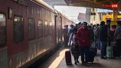 अब मोबाइल में टिकट दिखाने से नहीं चलेगा काम, भारतीय रेलवे ने बदल दिया है ये नियम