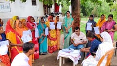 తమిళనాడులో ఏకంగా 97 లక్షల ఓట్ల తొలగింపు - గగ్గోలు పెడుతున్నరాజకీయ పార్టీలు