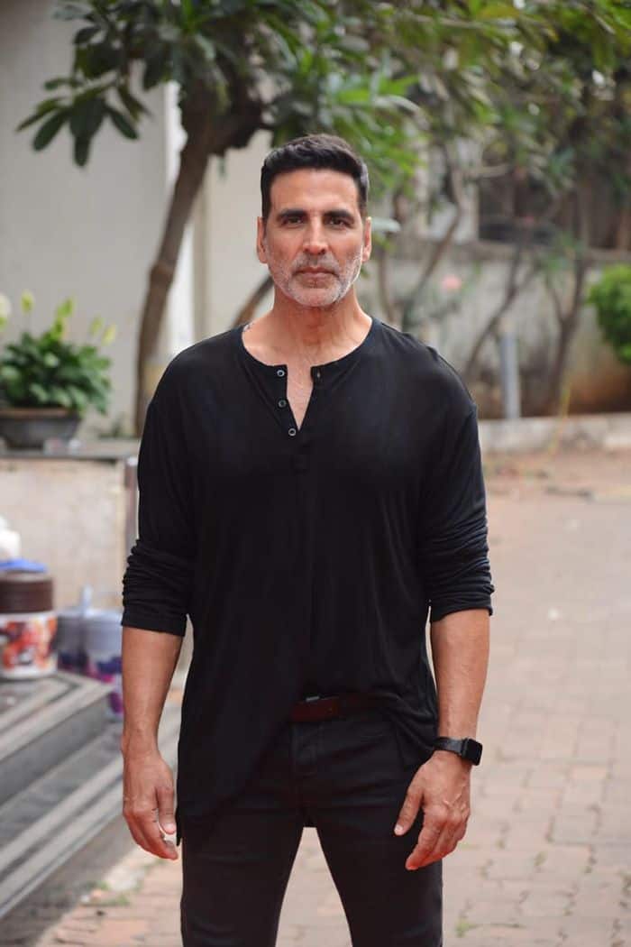 सोनी चैनल ने अपने ऑफिशियल एक्स हैंडल पर कुछ शेयर कर बड़ा अनाउंसमेंट किया है. अब इस अनाउंसमेंट के बाद खिलाड़ी कुमार के फैंस में भी बड़ा उत्साह देखने को मिल रहा है.