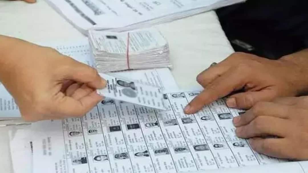 SIR 2026 Voter List: தமிழ்நாட்டில் லட்சக்கணக்கில் நீக்கப்பட்ட வாக்காளர்கள் - எந்தெந்த மாவட்டத்தில் எத்தனை பேர்?
