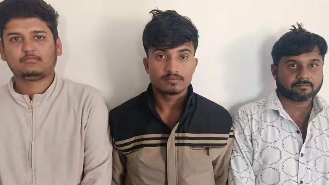 Maharashtra latest News 30 year old married woman gang raped by three youths in hotel after being forced to drink alcohol Chhatrapati Sambhajinagar Maharashtra: जाना था रूम नंबर 105 में, चली गई 205 में... शराब पी रहे युवकों ने शादीशुदा नर्स से किया गैंगरेप