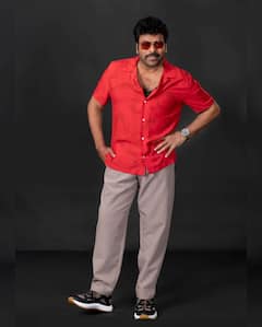 Chiranjeevi : మెగాస్టార్ న్యూ స్టైలిష్ వింటేజ్ లుక్ - చిరు అభిమానులకు ఫుల్ కిక్