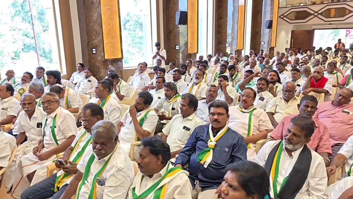 வியாபாரிகளின் வாக்கு யாருக்கு? விக்கிரமராஜா அதிரடி அறிவிப்பு! ஆன்லைன் வர்த்தகம், கோரிக்கைகள் & தேர்தல் வியூகம்!