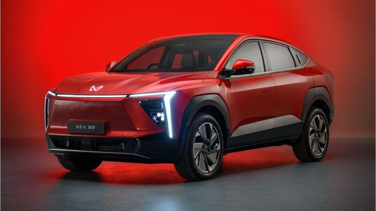 Mahindra XUV 9S Vs XUV 9E: Which Electric SUV Offers Best Value And Range?