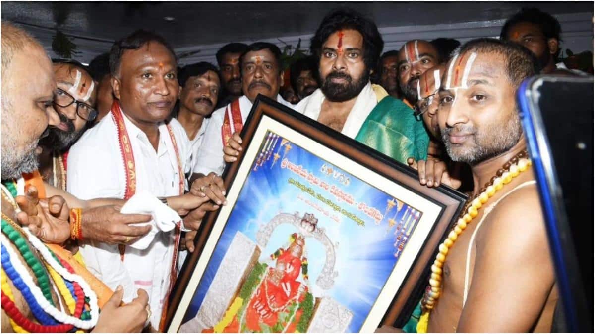 Kondagattu Temple: పవన్ కళ్యాణ్ చొరవతో కొండగట్టు ఆలయానికి రూ.35 కోట్లు.. బండి సంజయ్ హర్షం