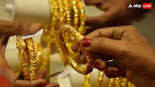 Gold Price Today : লক্ষ্মীবারের আগেই সস্তা হল সোনা? কী বলছে আজ কলকাতার রেট-চার্ট?