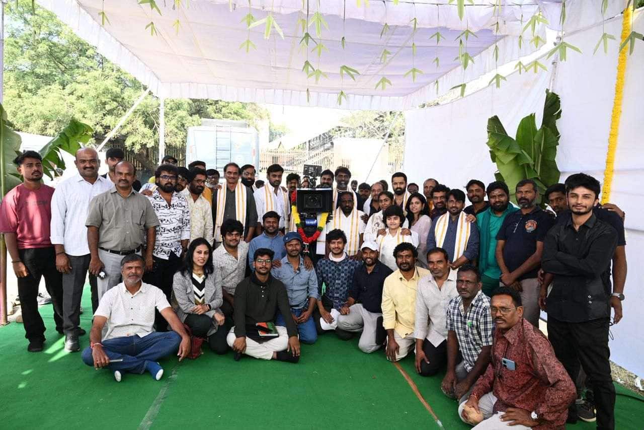 Maa Vande Movie : మోదీ బయోపిక్ 'మా వందే' - పూజా కార్యక్రమాలతో షూటింగ్ స్టార్ట్