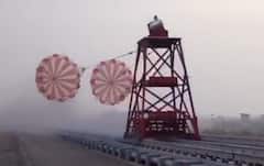 Gaganyaan Mission: ઈસરોની મોટી સફળતા! ડ્રોગ પેરાશૂટનું પરીક્ષણ સફળ, અવકાશયાત્રીઓનું ઉતરાણ થશે સુરક્ષિત