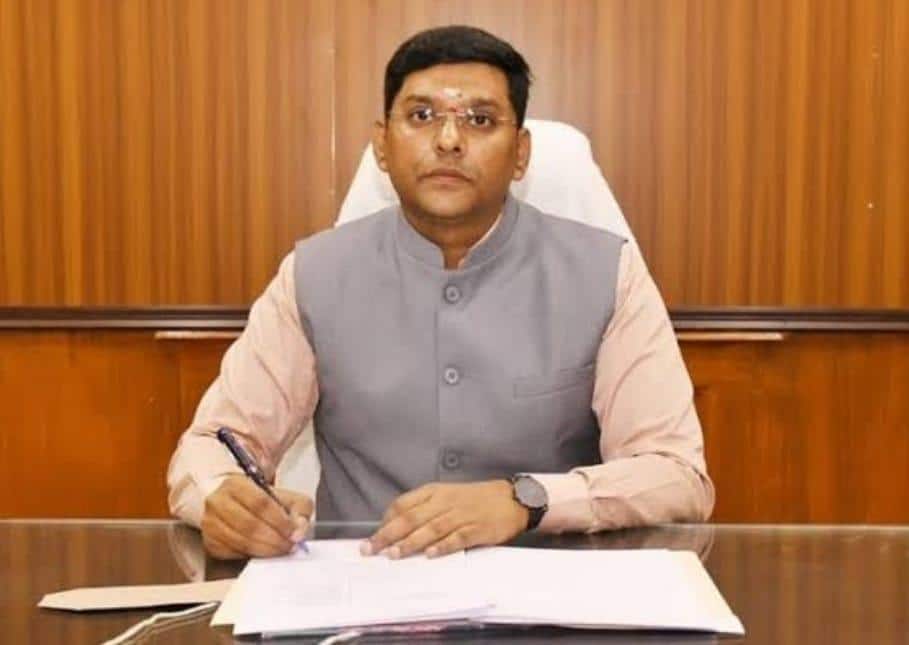 மதுரை கண்மாய்களில் மீன்பாசி குத்தகை: 143 கண்மாய்களுக்கு இ-டெண்டர் அறிவிப்பு.. மீனவர்களுக்கு ஒரு பொன்னான வாய்ப்பு!