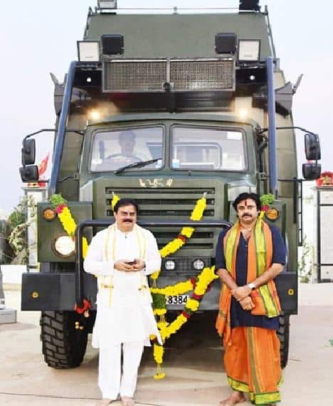 Kondagattu Temple: పవన్ కళ్యాణ్ చొరవతో కొండగట్టు ఆలయానికి రూ.35 కోట్లు.. బండి సంజయ్ హర్షం