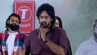 Mowgli Review : నా పేరెంట్స్ నా ఈవెంట్స్‌కు రారు - యాంకర్ సుమ కొడుకు ఎమోషనల్