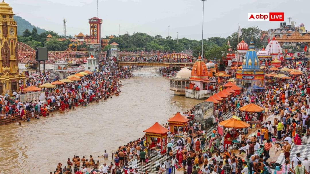 Haridwar priests protest Christmas celebrations on Ganga banks demand event cancellation ann हरिद्वार: गंगा किनारे क्रिसमस मनाने पर तीर्थ पुरोहितों ने जताई आपत्ति, आयोजन रद्द करने की मांग