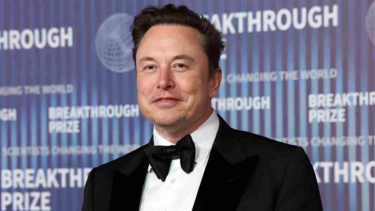 Elon Musk Net Worth: சொத்தில் சாதனை படைத்த எலான் மஸ்க்; 700 பில்லியன் டாலரை தாண்டிய முதல் நபர் - உலகத்துலயேங்க.!