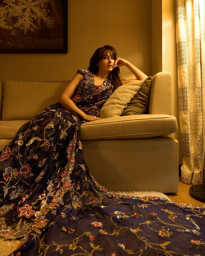 नोरा फतेही ने अपनी अदाओं और जबरदस्त डांस स्किल्स से बॉलीवुड में अपनी खास जगह बनाई हैं. उनका हर मूव और हर स्टेप उनके फैंस को दीवाना बना देता है.