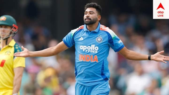 টেস্ট ও ওয়ান ডে ফর্ম্য়াটে মহম্মদ সিরাজ অটোমেটিক চয়েস হলেও শেষ পর্যন্ত টি-টোয়েন্টি বিশ্বকাপের দলে নেই সিরাজ।