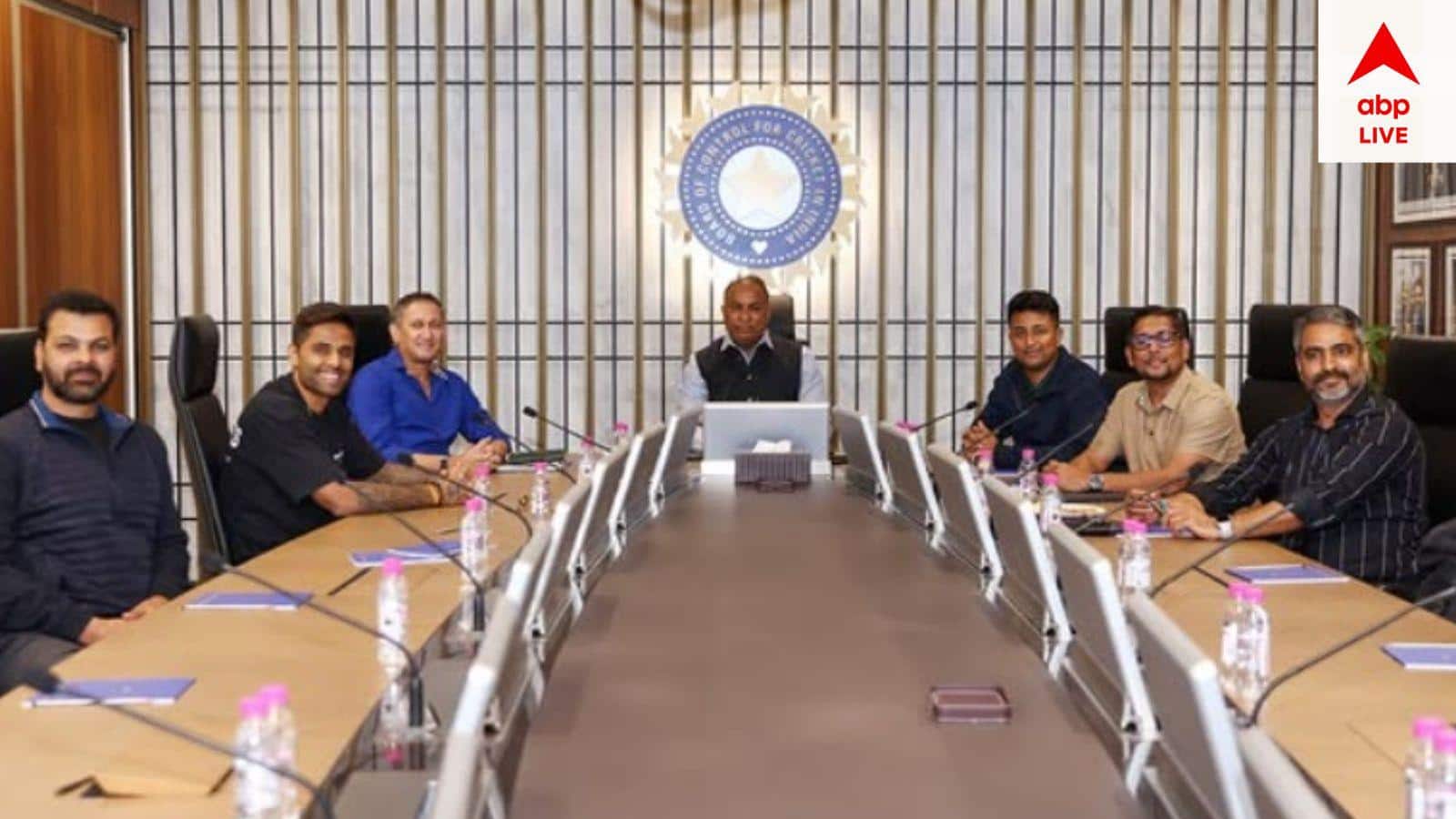 T20 World Cup: টি-টোয়েন্টি বিশ্বকাপের জন্য ঘোষিত ভারতীয় দলে নেই কোনও ব্যাক আপ প্লেয়ার, কিন্তু কেন?