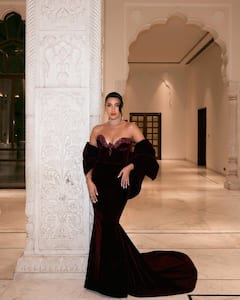 देखें नोरा फतेही के 10 ग्लैमरस लुक, स्टाइल और एलिगेंस का हैं परफेक्ट कॉम्बिनेशन