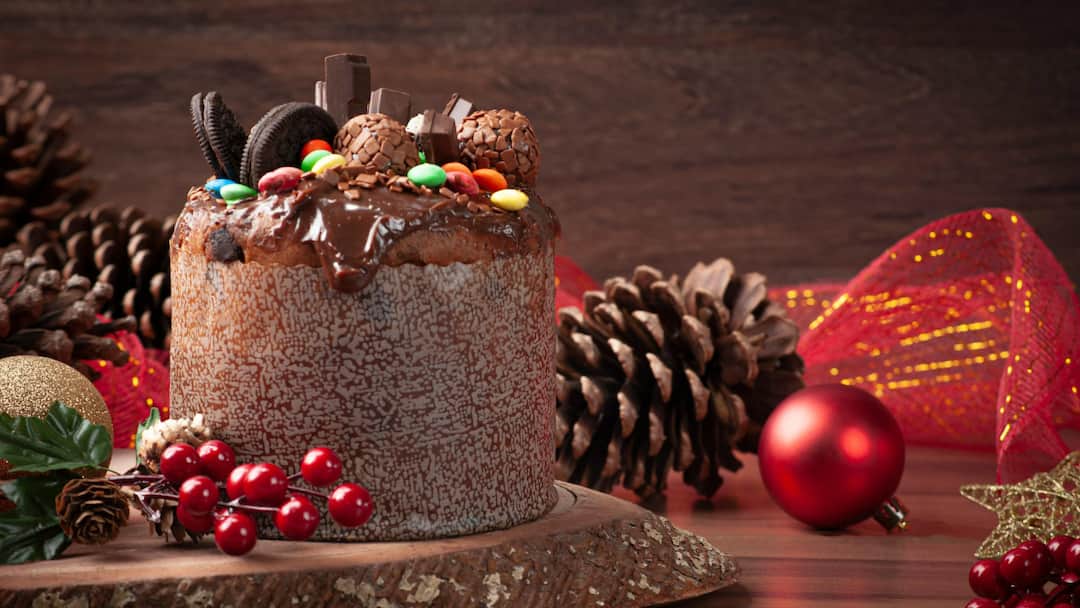 From Panettone To Plum Cake: Traditional Christmas Cakes Loved Across The World
