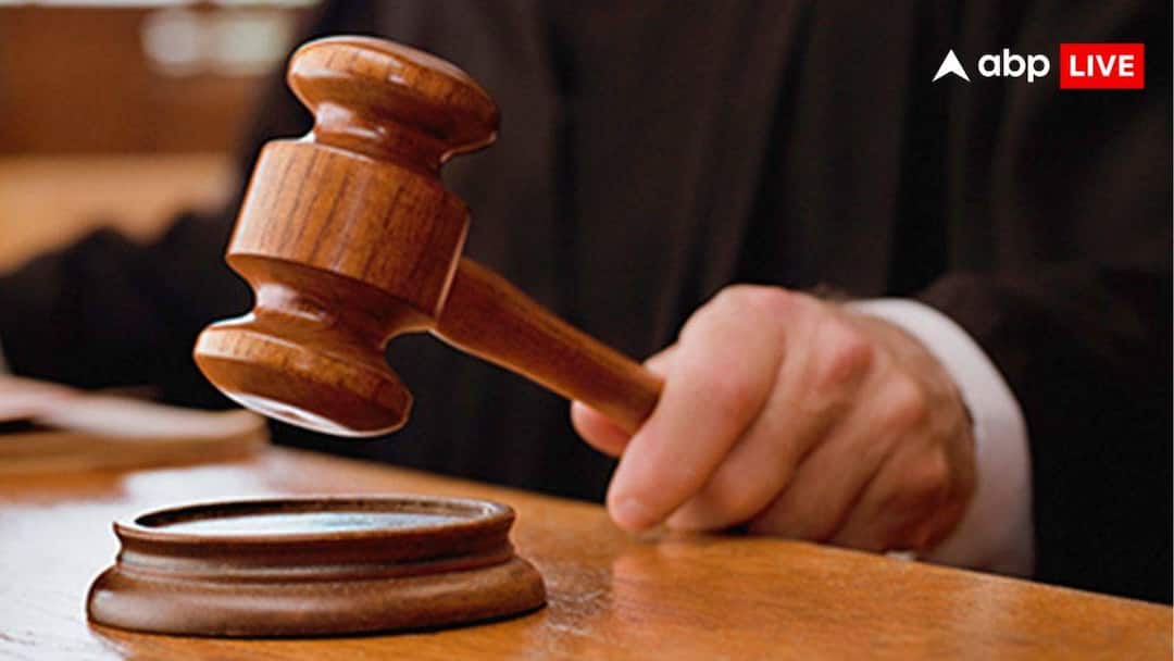 Madurai Justice GR Swaminathan Quote Prophet Muhammad fair payment pending fee of former lawyer पैगंबर मोहम्मद का उपदेश सुना हाई कोर्ट ने वकील को दी राहत, 19 साल बाद मिला न्याय; जानें पूरा मामला