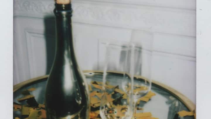 उत्तर प्रदेश सरकार आगामी वित्तीय वर्ष 2026-27 के लिए नई आबकारी नीति लागू करने की तैयारी में है. यह नीति 1 अप्रैल से प्रभावी होगी और इसके साथ ही शराब की कीमतों में बढ़ोतरी लगभग तय मानी जा रही है.