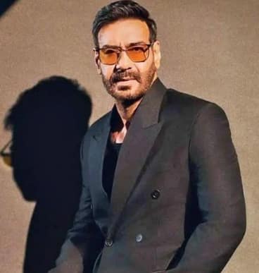 अजय देवगन की फिल्म दृश्यम के दोनों पार्ट्स को दर्शकों के काफी पसंद किया था. वहीं अब फिल्म का पार्ट 3 आ रहा है.