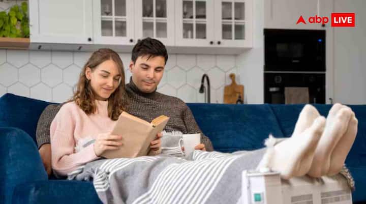 बाजार में अलग-अलग तरह के हीटर मिलते हैं, और हर हीटर के फायदे और नुकसान होते हैं. जैसे तेल से भरे रेडिएटर धीरे-धीरे गर्म होते हैं, पूरे कमरे को लंबे समय तक गर्म रखते हैं और शोर नहीं करते, लेकिन तुरंत गर्मी नहीं देते है. क्वार्ट्ज हीटर जल्दी गर्म होते हैं और छोटे कमरे या बाथरूम के लिए अच्छे हैं. हैलोजन हीटर भी जल्दी गर्म होते हैं, बड़े कमरे में ऑसिलेशन से बेहतर गर्मी देते हैं और बिजली की खपत कम करते हैं.