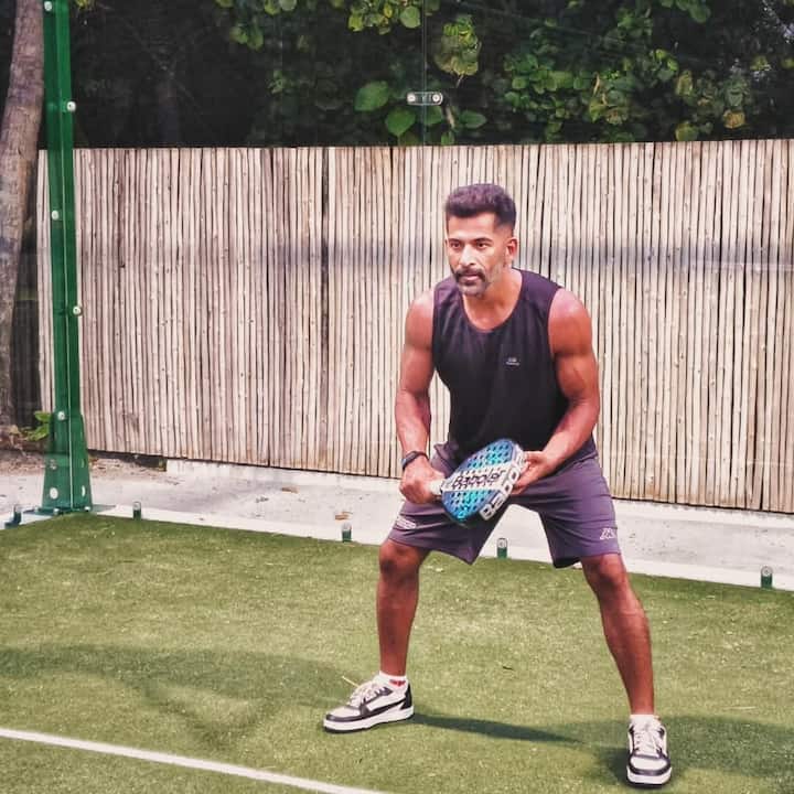 डिजिटल कमेंट्री संग बात करते हुए विवान ने कहा कि उन्हें एक सीरियल ऑफर हुआ था, जिसमें बड़े भाई का रोल करना था. पहले तो उनका करने का मन नहीं था, लेकिन बाद में इस रोल के लिए मान गए.
