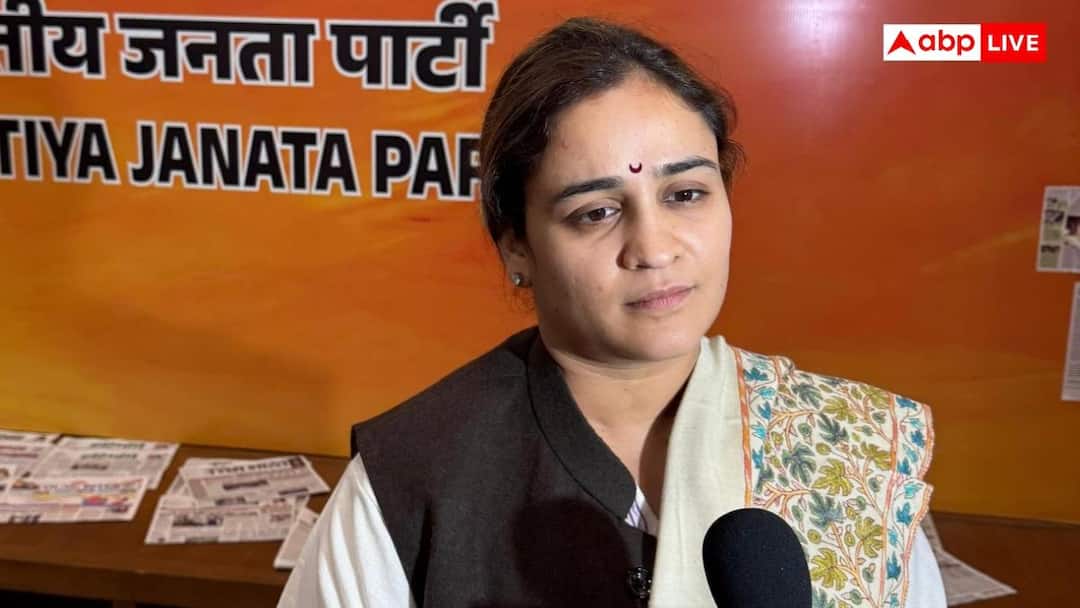 Aparna Yadav on KGMU Love Jihad case said strict action will be taken against accused ann 'हिन्दू लड़कियों से लव जिहाद का खेल..' KGMU विवाद पर भड़की अपर्णा यादव, कहा- सख्त कार्रवाई होगी