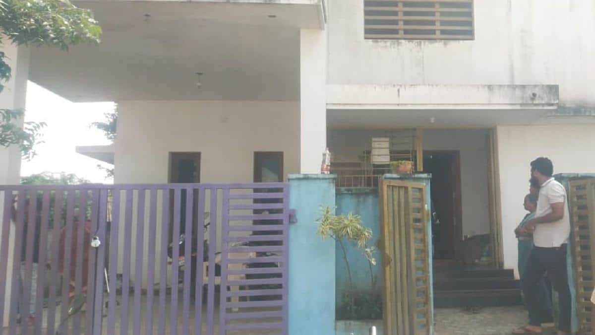 Tamil Nadu News: कहीं घर तो कहीं मंदिर... तमिलनाडु के तंजावुर में चोरों का आतंक, लाखों के गहने चोरी