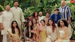 ऋतिक रोशन के कजिन की सगाई, गर्लफ्रेंड सबा आजाद ने दिए फैमिली संग पोज