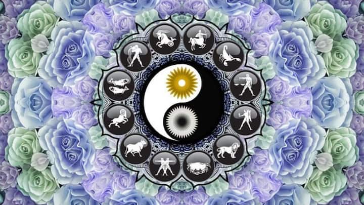 প্রতি বছর, সমস্ত গ্রহ নির্দিষ্ট সময়ে রাশি এবং নক্ষত্রমণ্ডলের মধ্য দিয়ে গমন করে, মার্গি বা বক্রি হয়। জ্যোতিষশাস্ত্র অনুসারে, গ্রহে রাশি এবং নক্ষত্র পরিবর্তনের প্রভাব মানুষের জীবনের গতিপথ এবং দিক পরিবর্তন করতে পারে। নতুন বছর ২০২৬ শুরু হতে চলেছে।