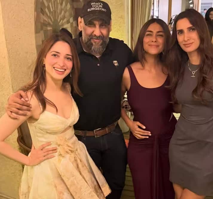 तमन्ना ने अपने परिवार और दोस्तों के साथ अपना जन्मदिन मनाया। इस जश्न की तस्वीरें वायरल हो रही हैं।