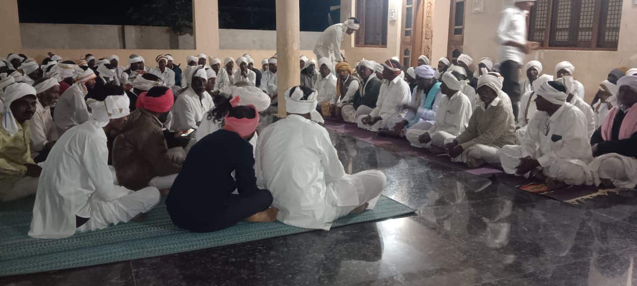 Nagoba Jatara: నెలవంకను దర్శించుకున్న మెస్రం వంశీయులు.. కేస్లాపూర్ నాగోబా మహాపూజలకు శ్రీకారం