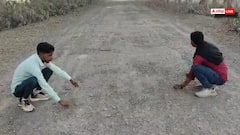 पीलीभीत में भ्रष्टाचार की सड़क! करोड़ों रुपये खर्च, 11 महीने में ही हो गया ऐसा हाल