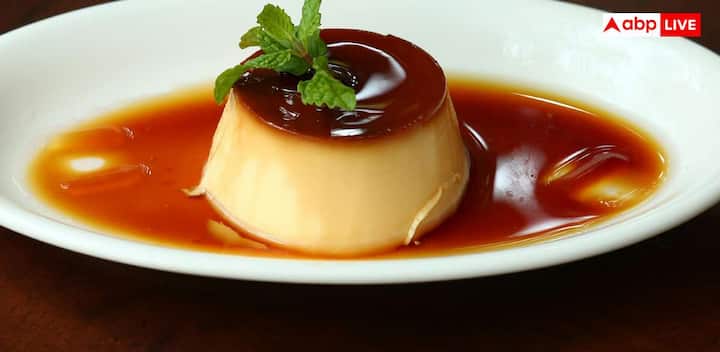 फाइन डाइनिंग या महंगे रेस्टोरेंट में खाने की मात्रा कम रखने का सबसे बड़ा कारण यह है कि वहां खाना जल्दी जल्दी खाने के लिए नहीं, बल्कि उसके स्वाद को समझने के लिए परोसा जाता है. गेस्ट हर डिश को ध्यान से, धीरे धीरे और स्वाद लेकर खाता है.