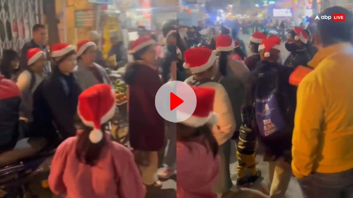 क्रिसमस से पहले दिल्ली में हंगामा, सांता क्लॉज की टोपी पहने महिलाओं को मार्केट से भगाया, Video वायरल