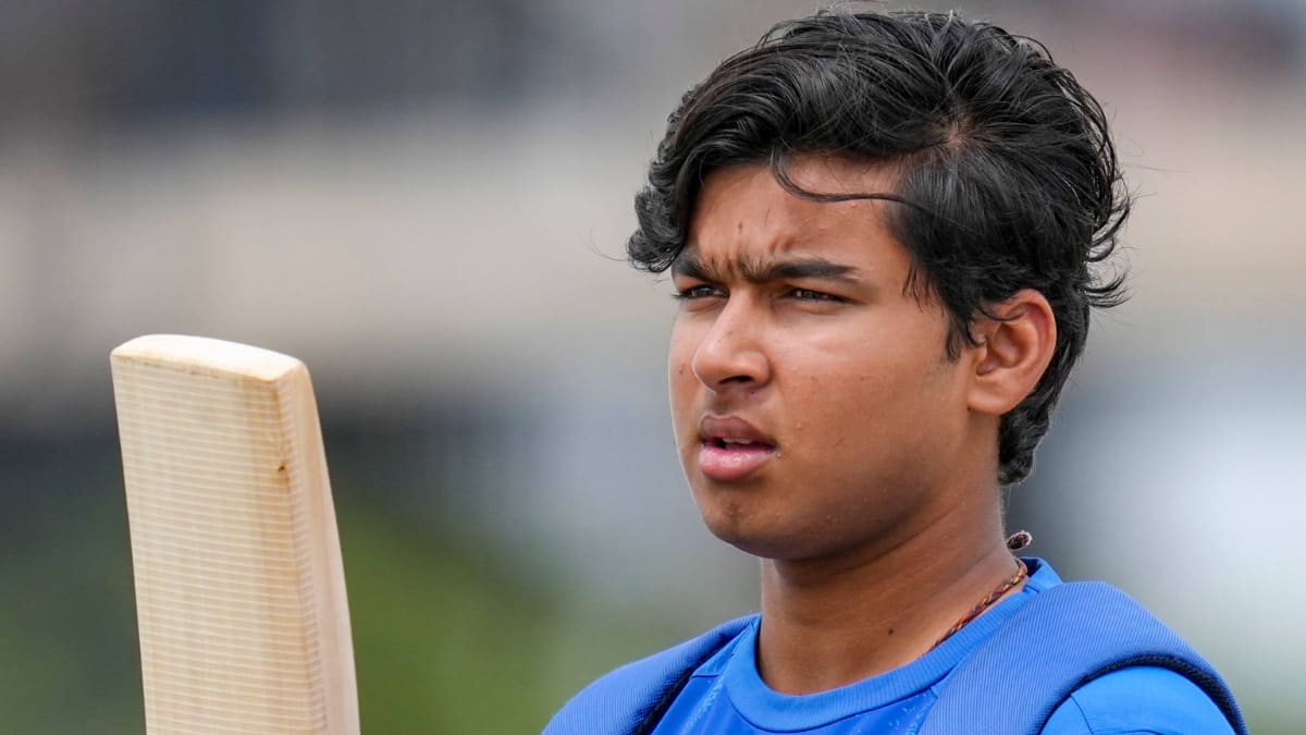 WATCH: Vaibhav Suryavanshi Booed By Pakistani Fans After U19 Asia Cup Final