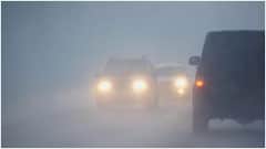 Winter Driving Tips : చలి, దట్టమైన పొగమంచులో డ్రైవ్ చేయాల్సి వస్తే.. ఈ భద్రతా చిట్కాలను కచ్చితంగా ఫాలో అవ్వండి