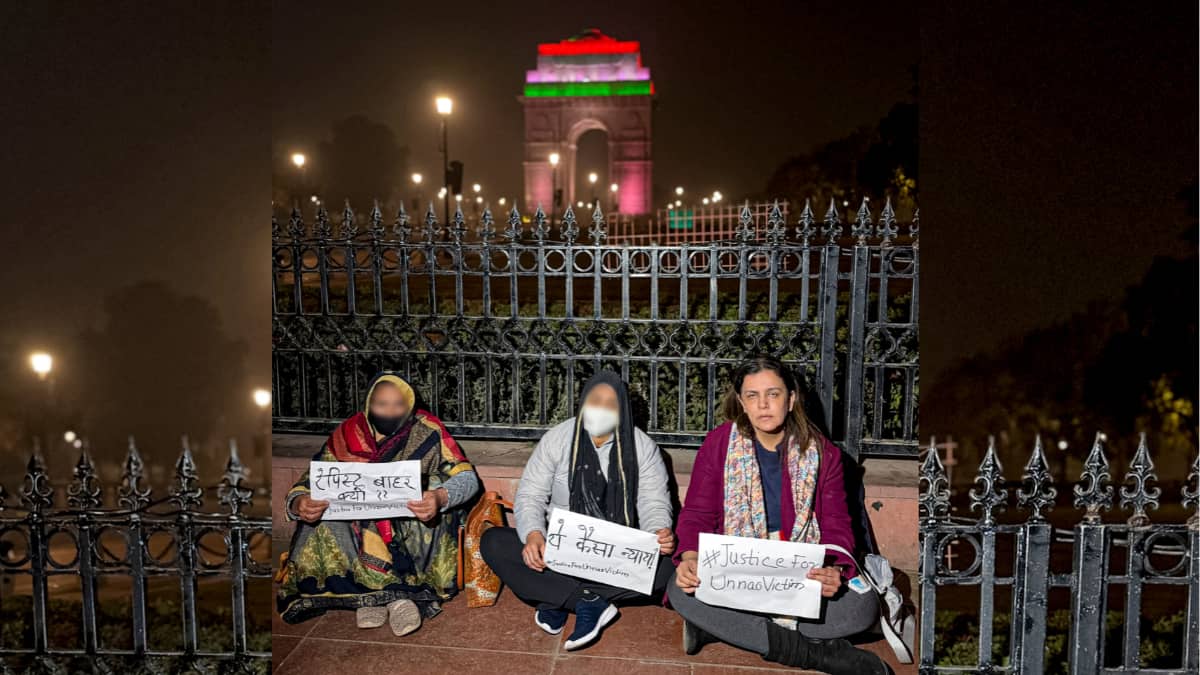 Unnao Rape Survivor Stopped From Addressing Press, Mother Manhandled