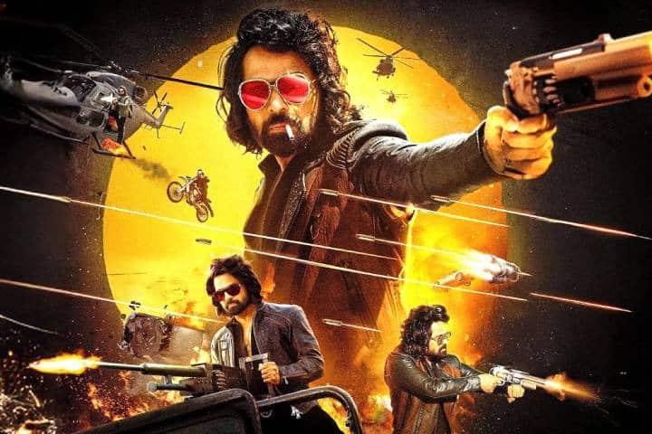 'बैडएस रविकुमार' के साथ हिमेश रेशमिया ने वापसी की. लेकिन इस फिल्म को देखने के बाद दर्शकों ने अपना माथा पीट लिया.