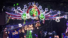 Christmas Eve 2025: শহরের সঙ্গে পাল্লা দিয়ে আলোর মালায় সেজেছে শহরতলিও! রাস্তায় মানুষের ঢল, জমজমাট ক্রিসমাস ইভ