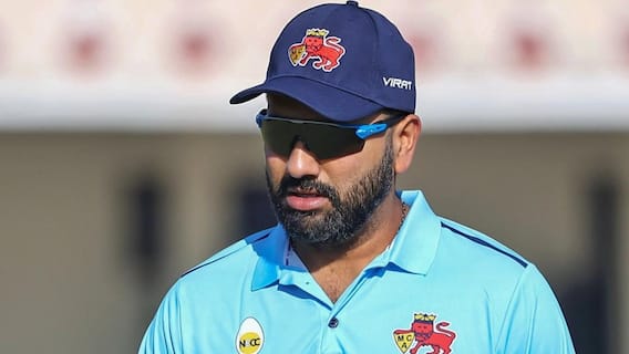 Mumbai vs Sikkim: 8 छक्के, 9 चौके... रोहित शर्मा ने विजय हजारे ट्रॉफी के पहले मैच में जड़ा शतक; गेंदबाजों को धोया