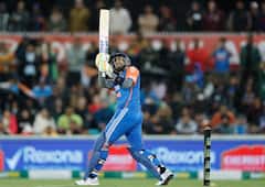 ICC Rankings: સૂર્યકુમાર યાદવને લાગ્યો મોટો ઝટકો, તિલક વર્માએ લગાવી છલાંગ 