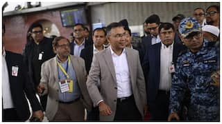 Tarique Rahman: బంగ్లాదేశ్‌లో 17 ఏళ్ల తర్వాత అడుగు పెట్టిన తారిక్ రెహమాన్! తన భార్య, కుమార్తె, పిల్లితో కలిసి రాక!