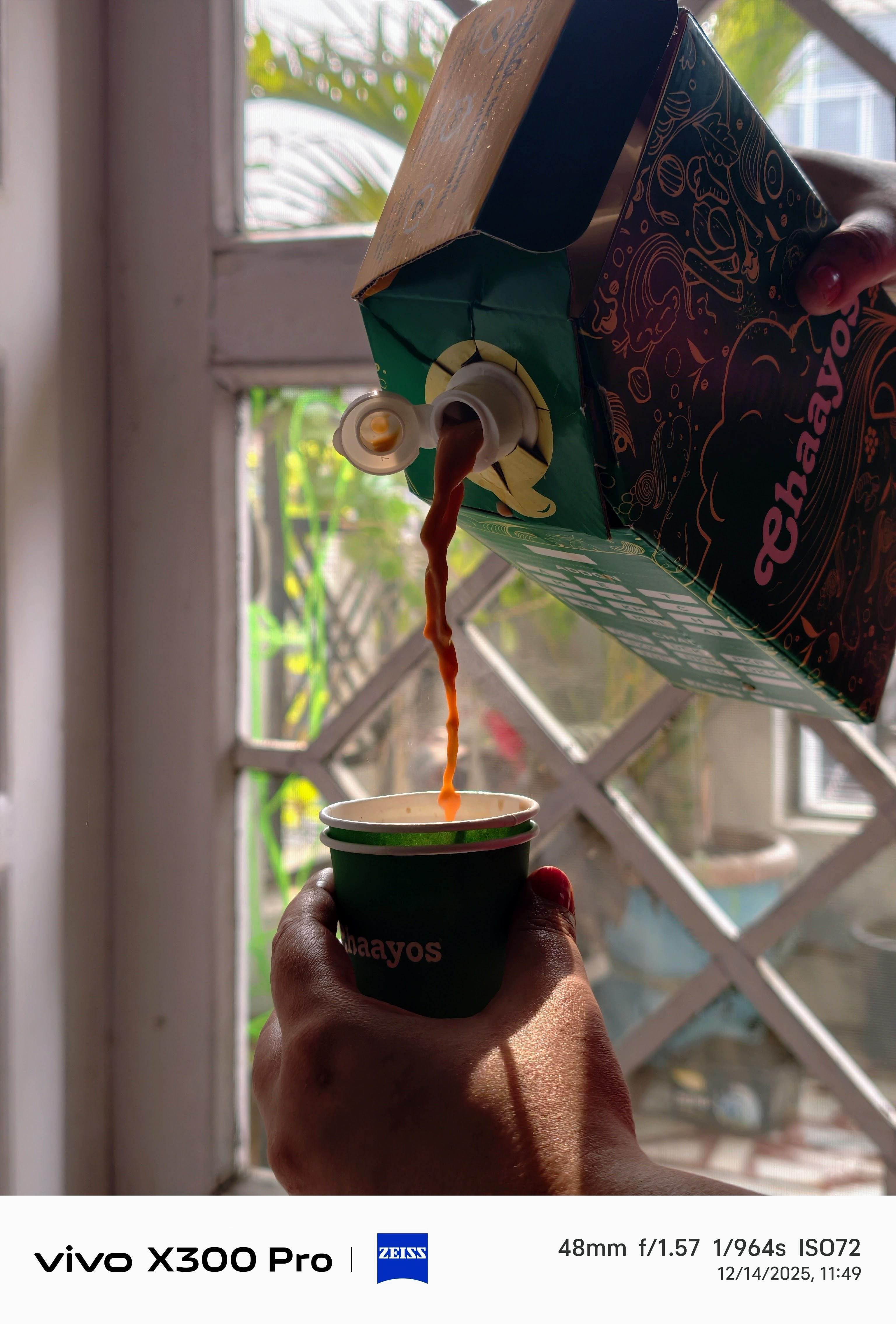 Gadgets Review | Vivo X300 Pro: This Isn't A Phone. This Is A Camera With A SIM Card