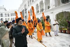 359th Prakash Parv: प्रकाशोत्सव से पहले पटना में निकली प्रभातफेरी, करतब देख लोग हैरान | तस्वीरें