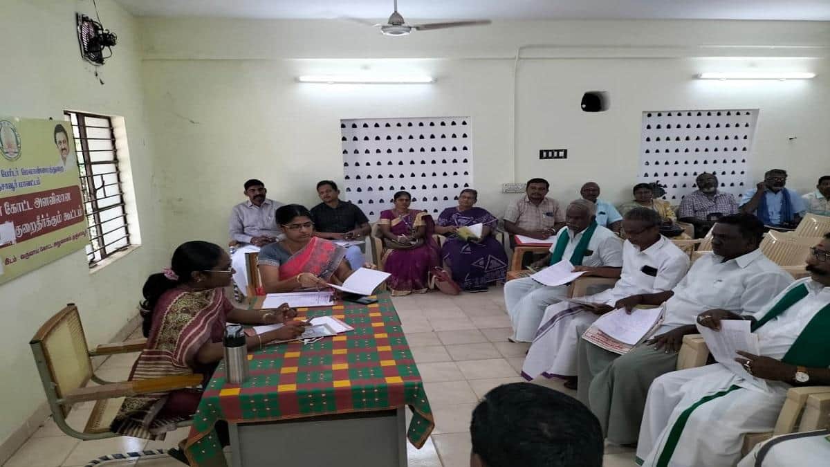 தஞ்சாவூரில் கோட்ட அளவிலான விவசாயிகள் குறைதீர்க்கும் நாள் கூட்டம் 