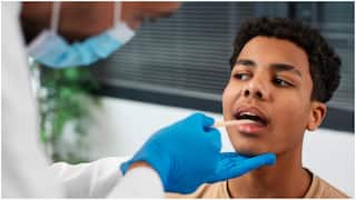 Oral Cancer : నోటి క్యాన్సర్​కు స్మోకింగ్ మాత్రమే కాదు.. ఒక్క పెగ్​ కూడా కారణం కావచ్చట, న్యూ స్టడీలో షాకింగ్ విషయాలు