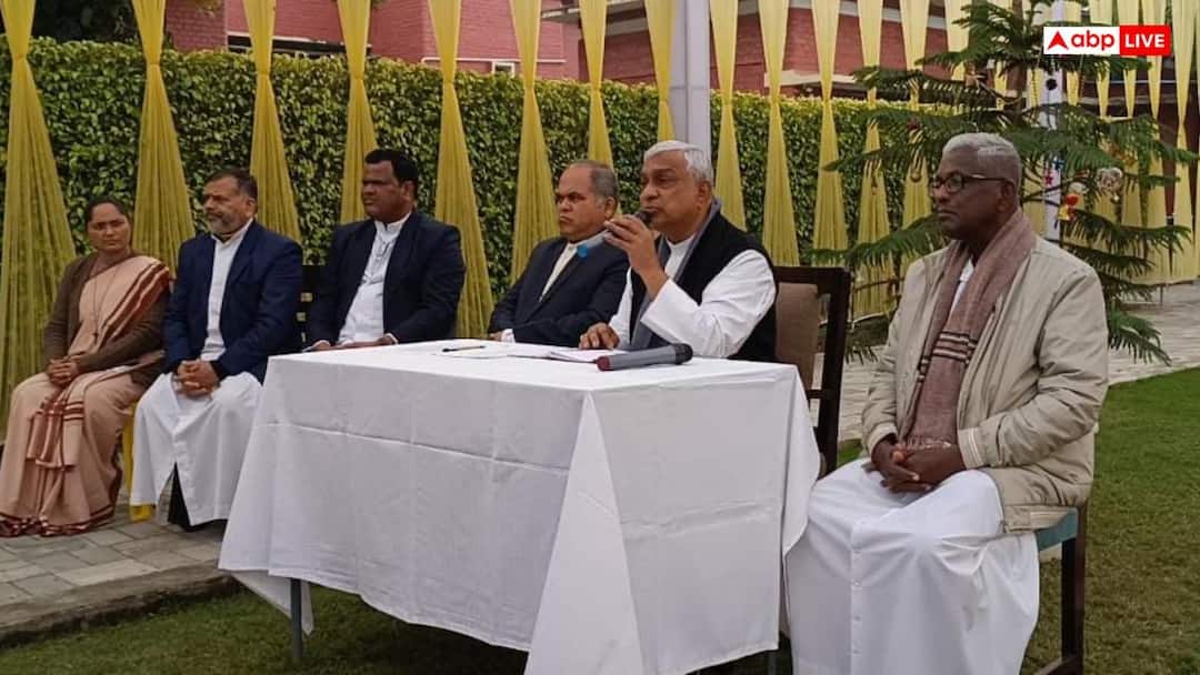 Christmas Day 2025 celebratation on Christmas day in varanasi and church decorated ann वाराणसी में धूमधाम से मनाया जाएगा क्रिसमस, आकर्षक लाइटों से सजे गिरजा घर, मेले का होगा आयोजन